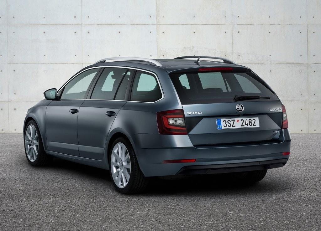 2017 - SKODA OCTAVIA COMBI, foto 37