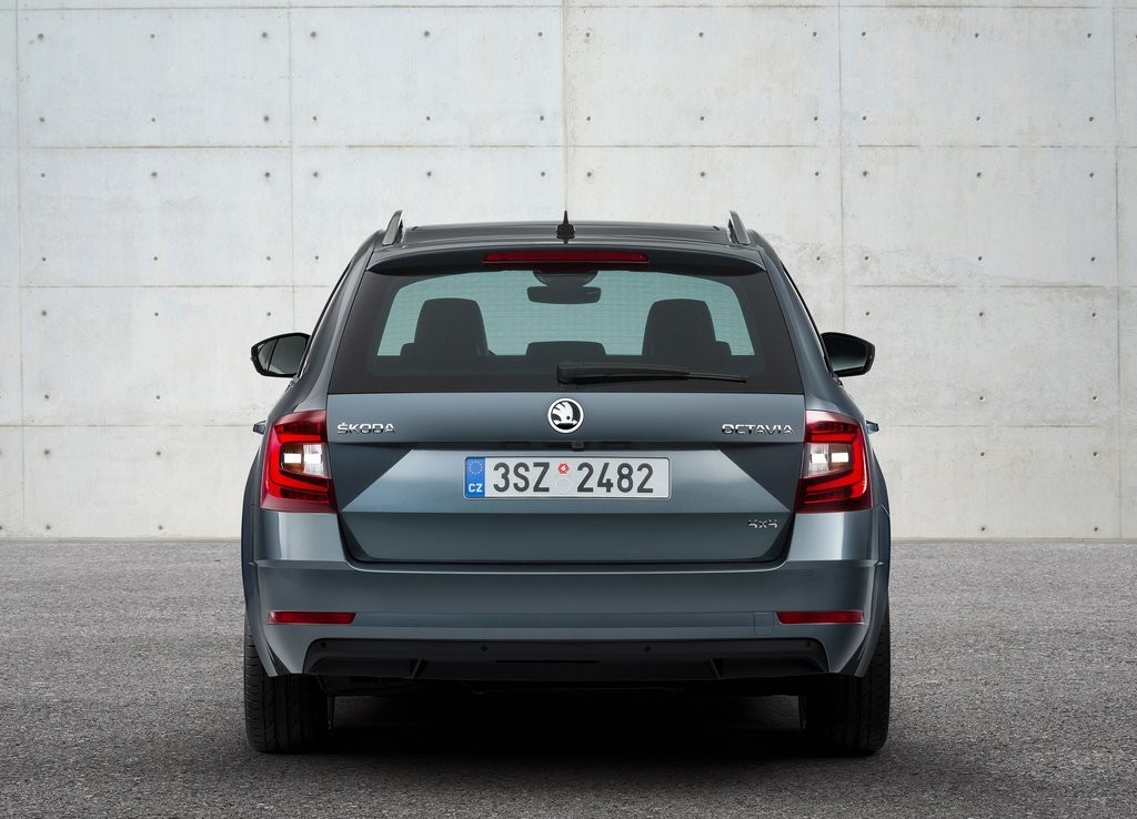 2017 - SKODA OCTAVIA COMBI, foto 39