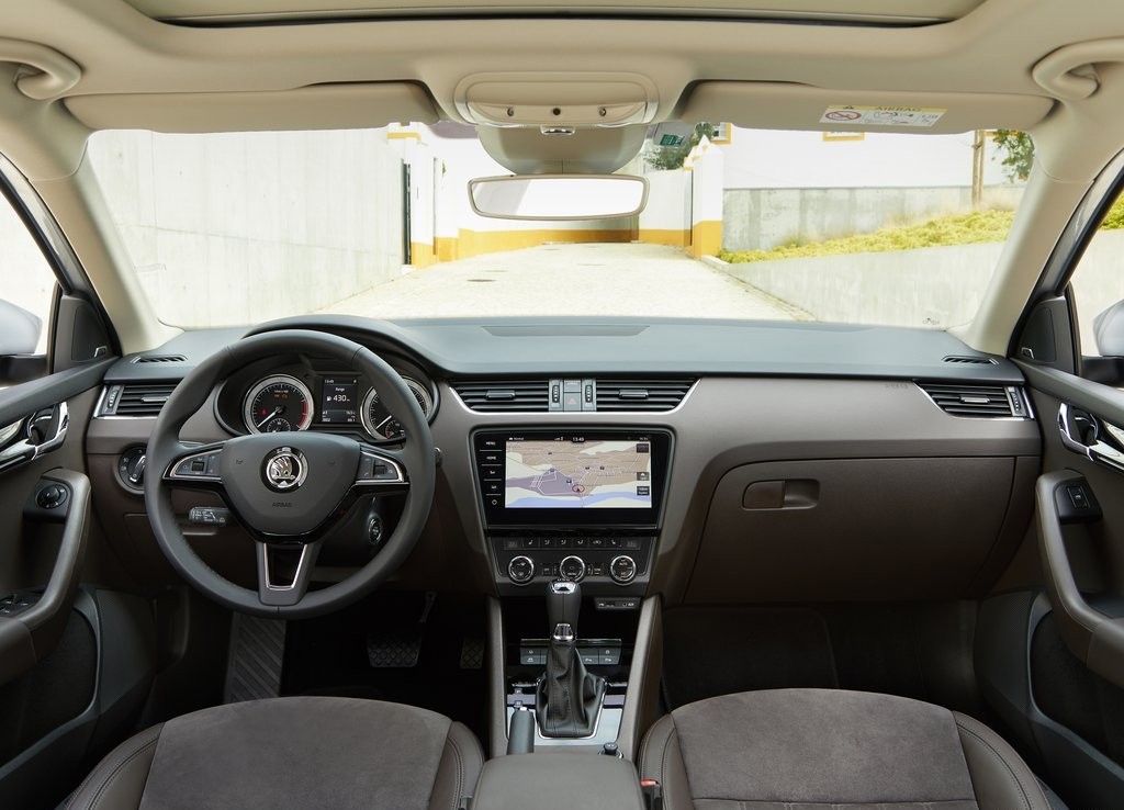 2017 - SKODA OCTAVIA COMBI, foto 42