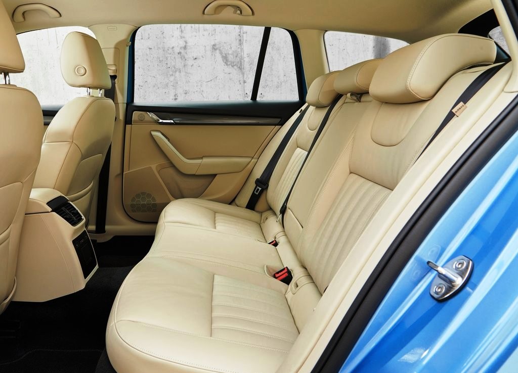 2017 - SKODA OCTAVIA COMBI, foto 55