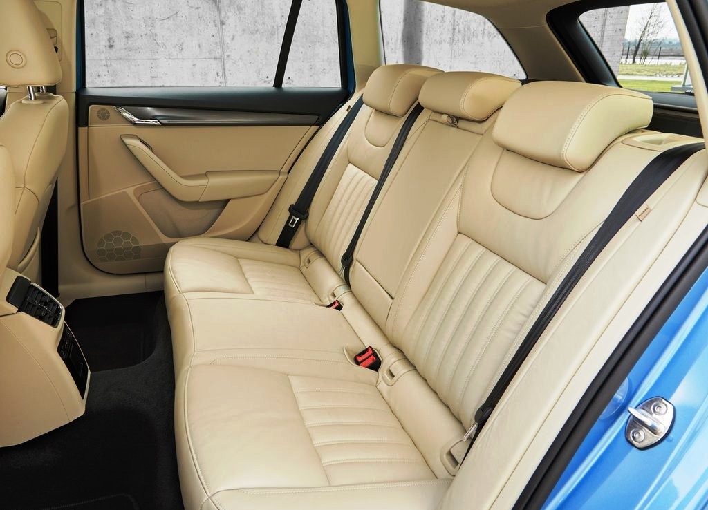 2017 - SKODA OCTAVIA COMBI, foto 56