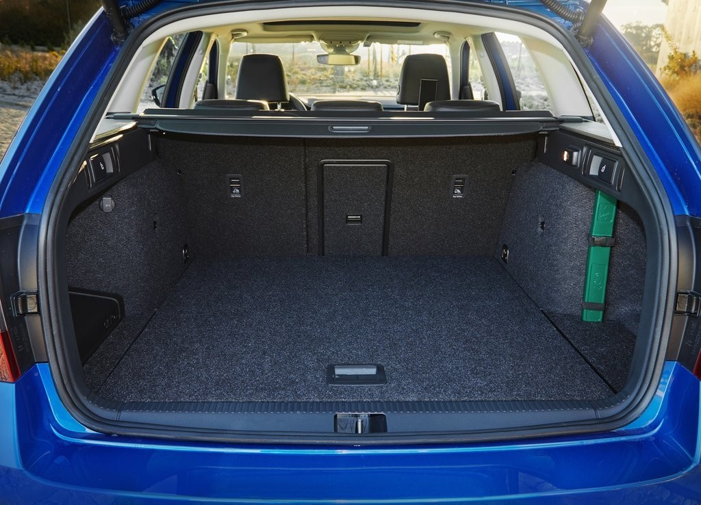 2017 - SKODA OCTAVIA COMBI, foto 64