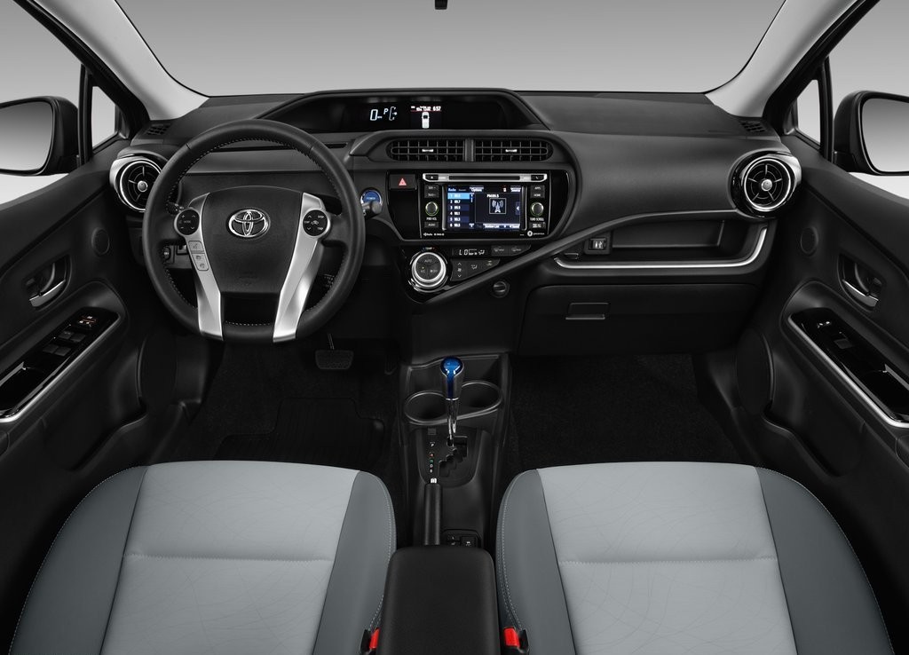 2017 - TOYOTA PRIUS C, foto 11
