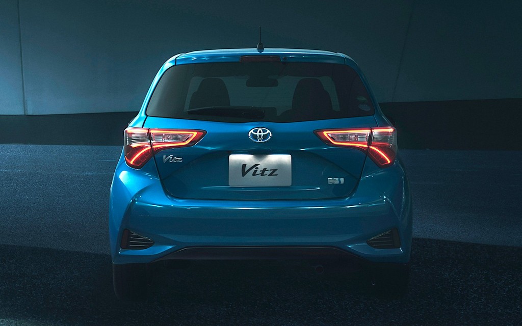 2018 - TOYOTA VITZ, foto 3