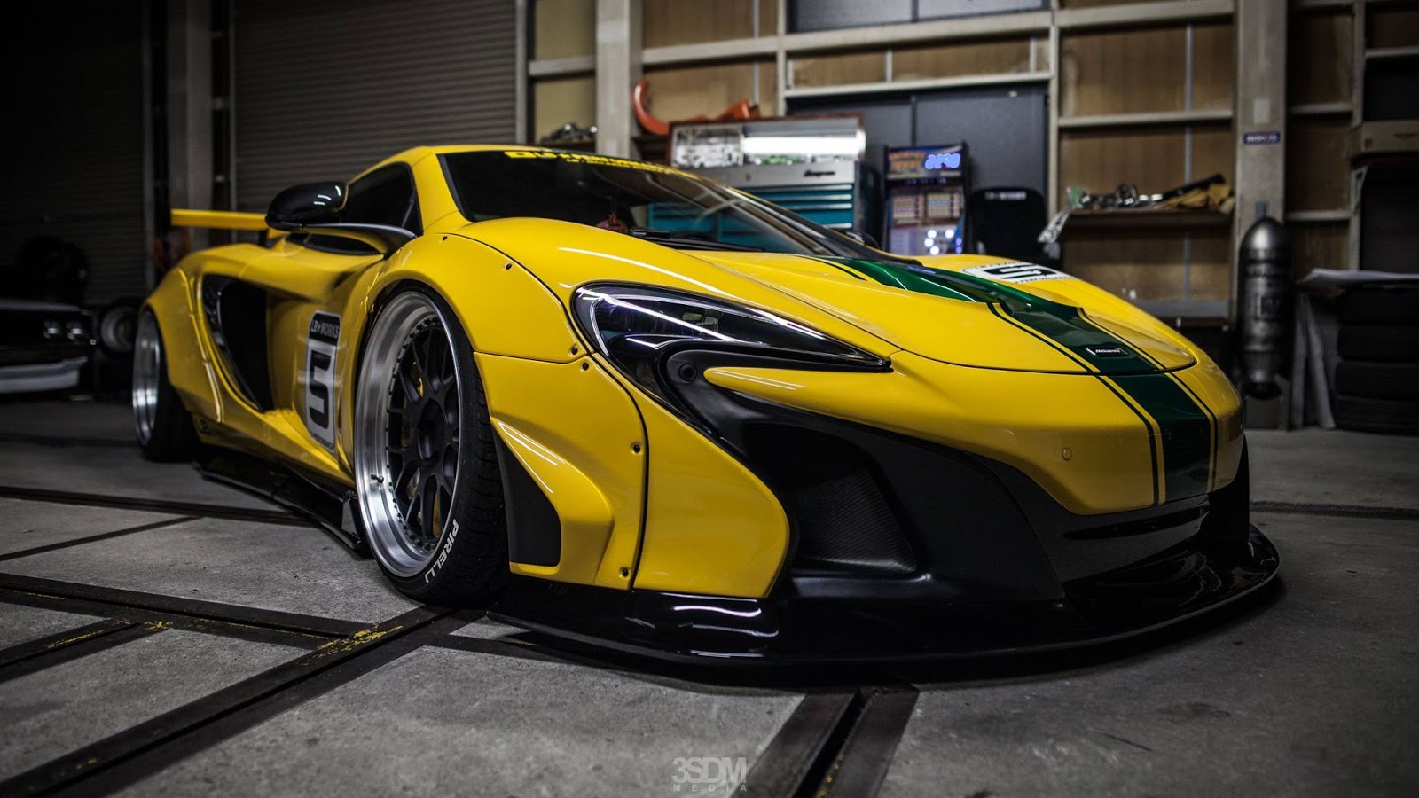 2017 - McLAREN 650S BY LIBERTY WALK, foto 3