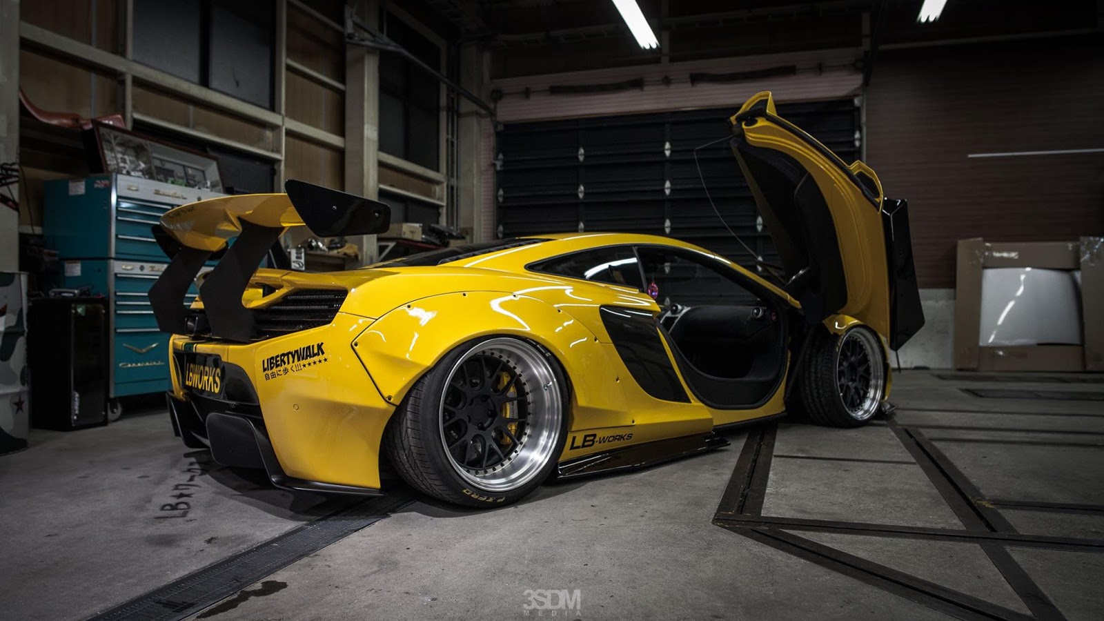 2017 - McLAREN 650S BY LIBERTY WALK, foto 19