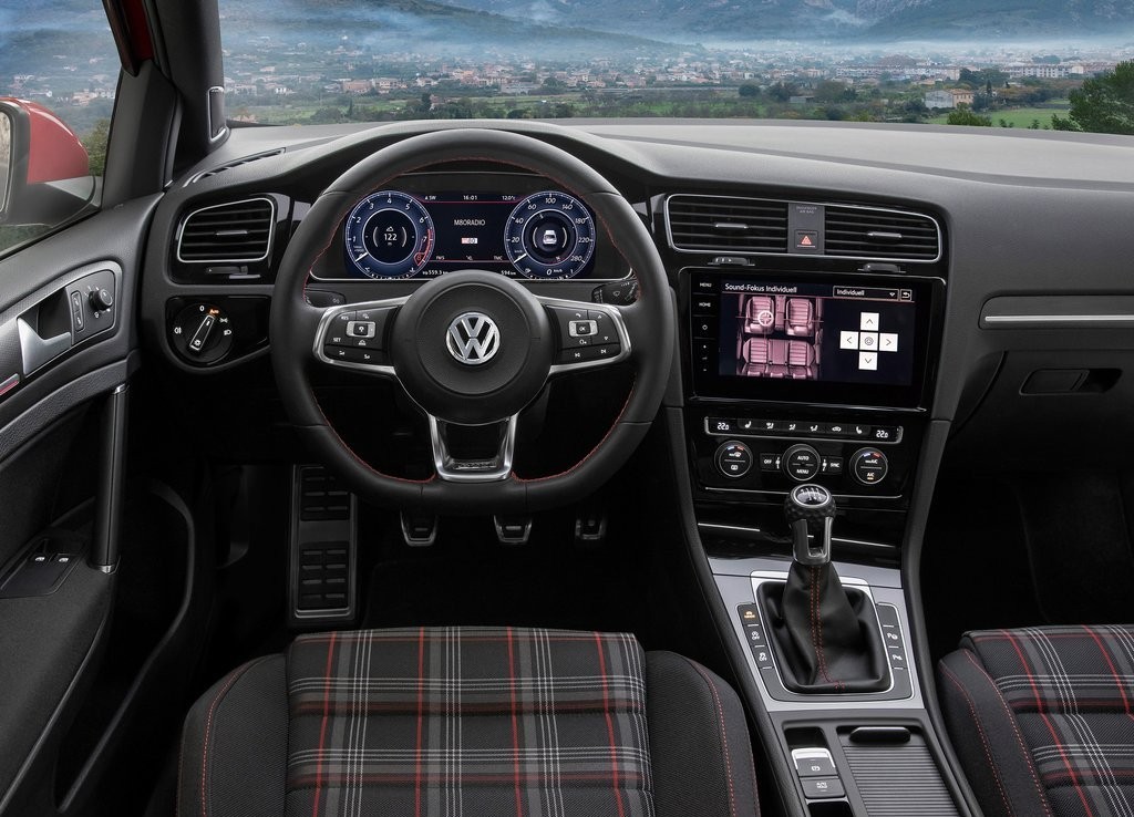 2017 - VOLKSWAGEN GOLF GTI, foto 19