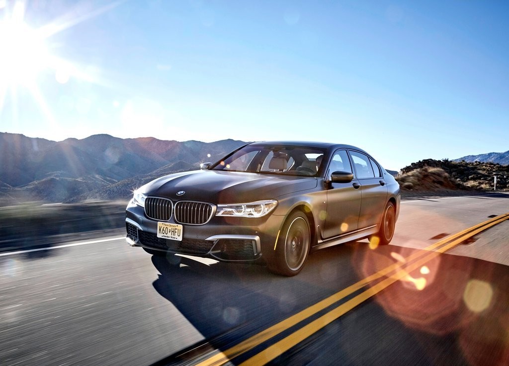 2017 - BMW M760i & M760Li, foto 50