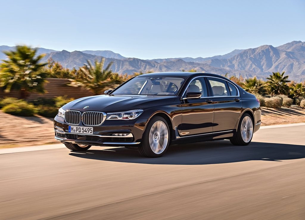 2017 - BMW M760i & M760Li, foto 57