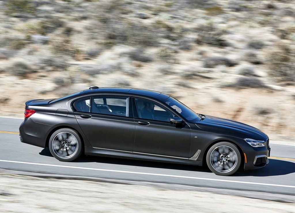 2017 - BMW M760i & M760Li, foto 85