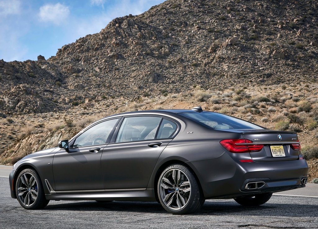 2017 - BMW M760i & M760Li, foto 90