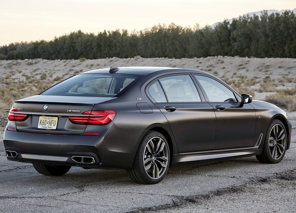 2017 - BMW M760i & M760Li, foto 92