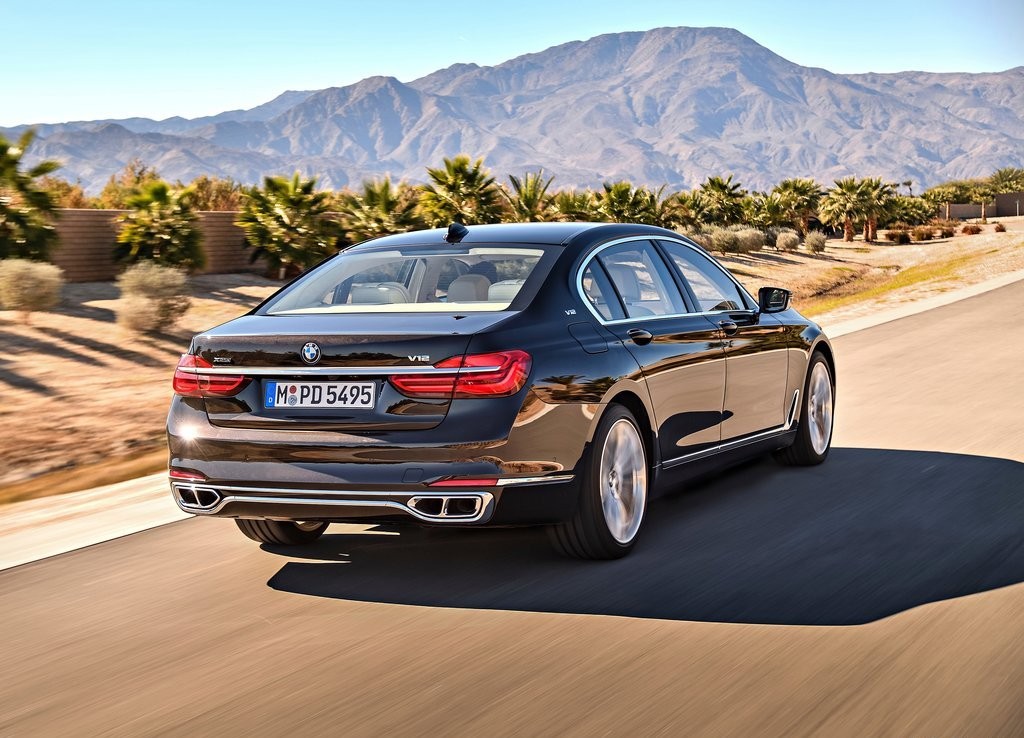 2017 - BMW M760i & M760Li, foto 97