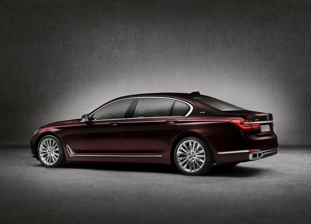 2017 - BMW M760i & M760Li, foto 136
