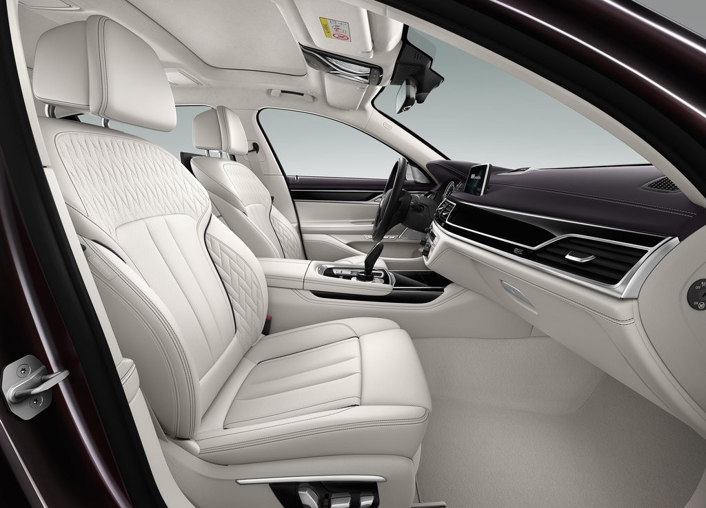 2017 - BMW M760i & M760Li, foto 148