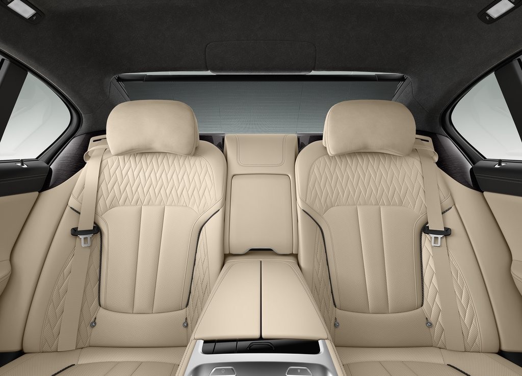 2017 - BMW M760i & M760Li, foto 152