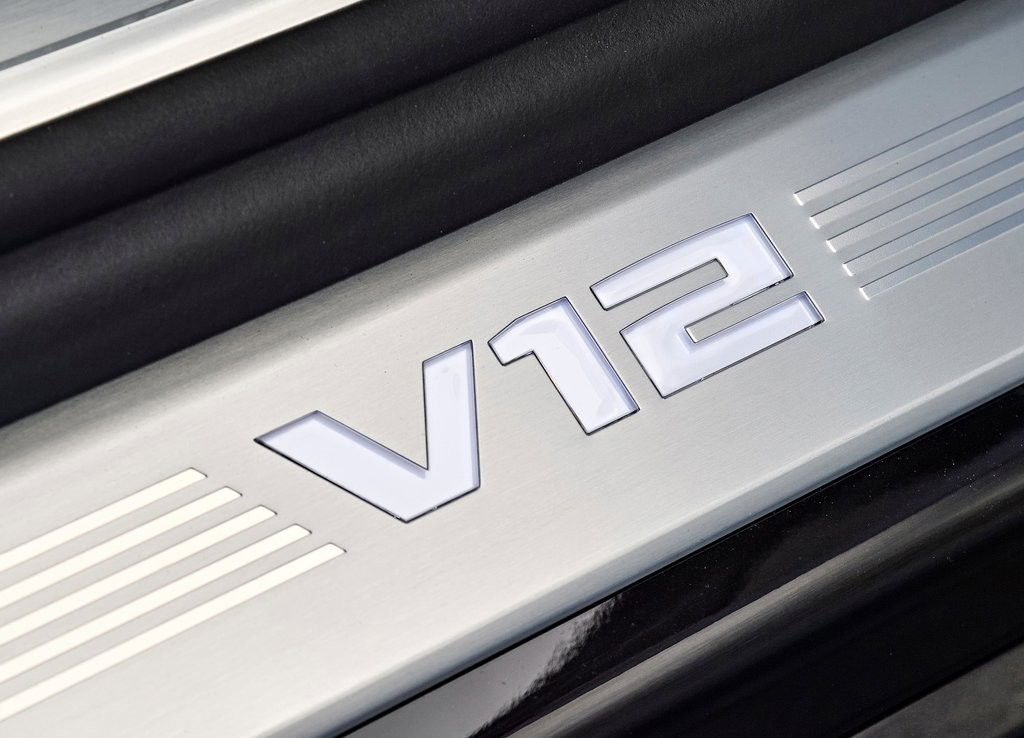 2017 - BMW M760i & M760Li, foto 163