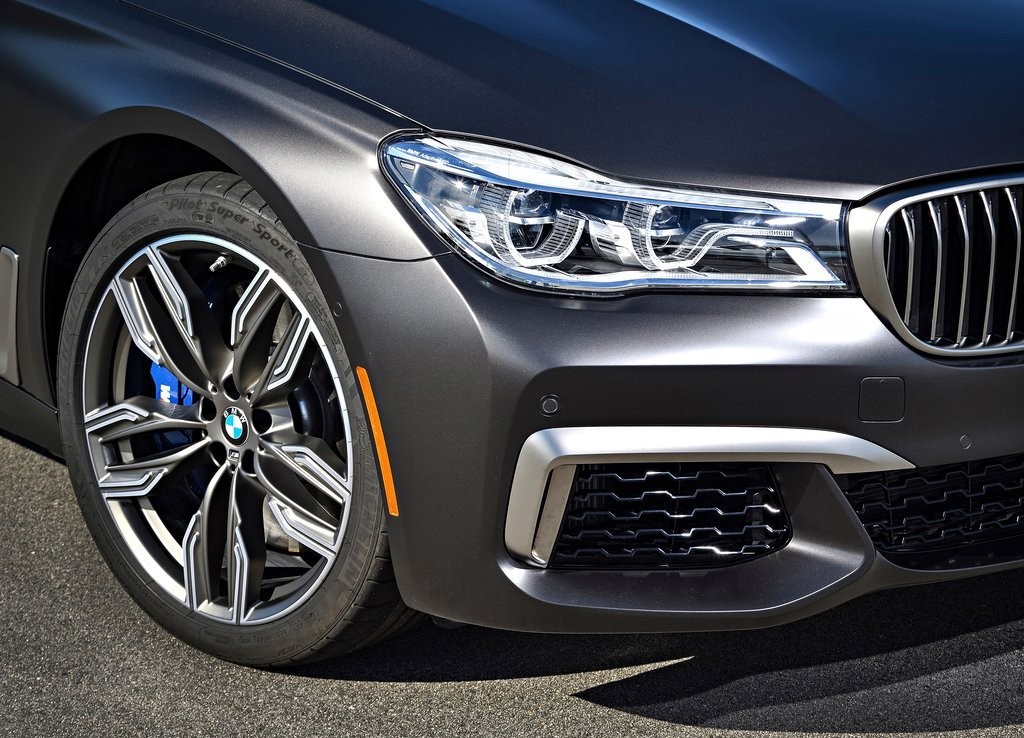 2017 - BMW M760i & M760Li, foto 170
