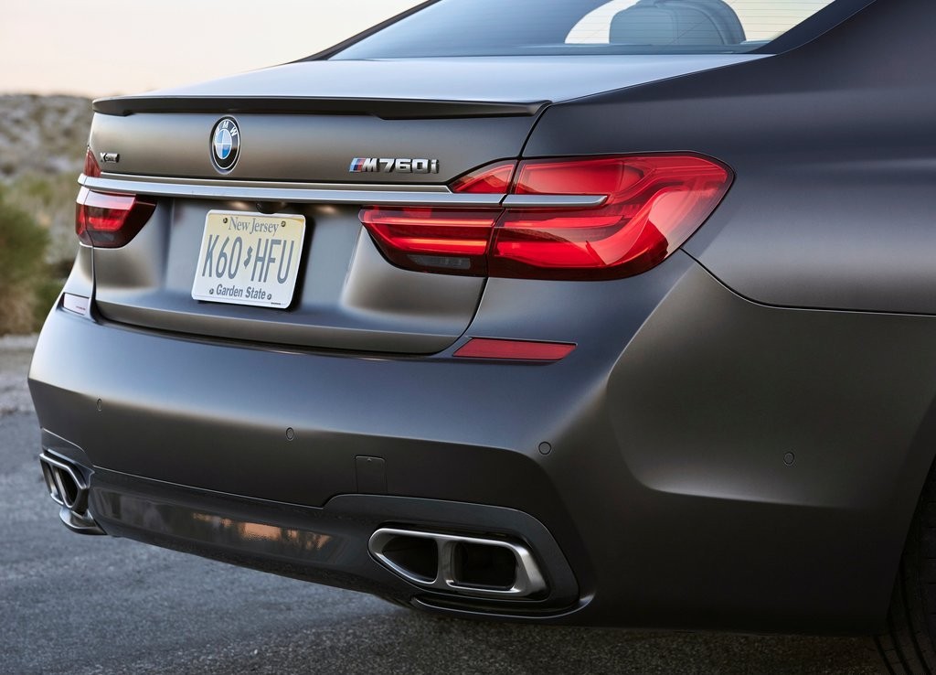 2017 - BMW M760i & M760Li, foto 173