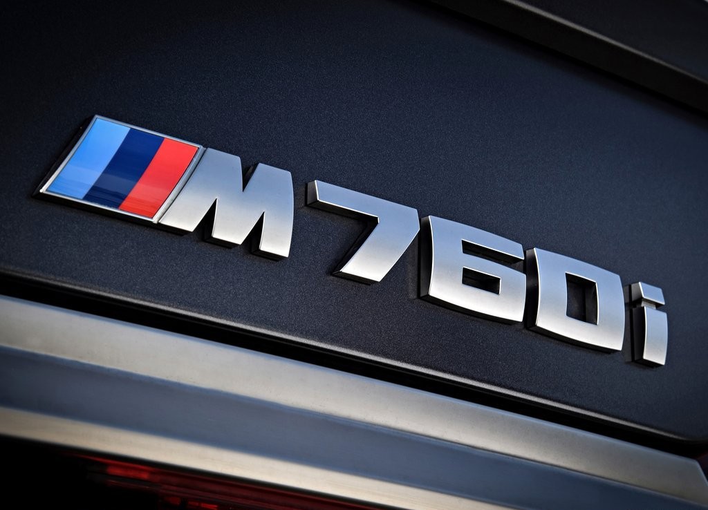 2017 - BMW M760i & M760Li, foto 185