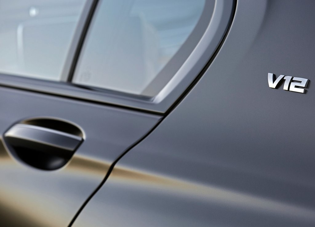2017 - BMW M760i & M760Li, foto 194