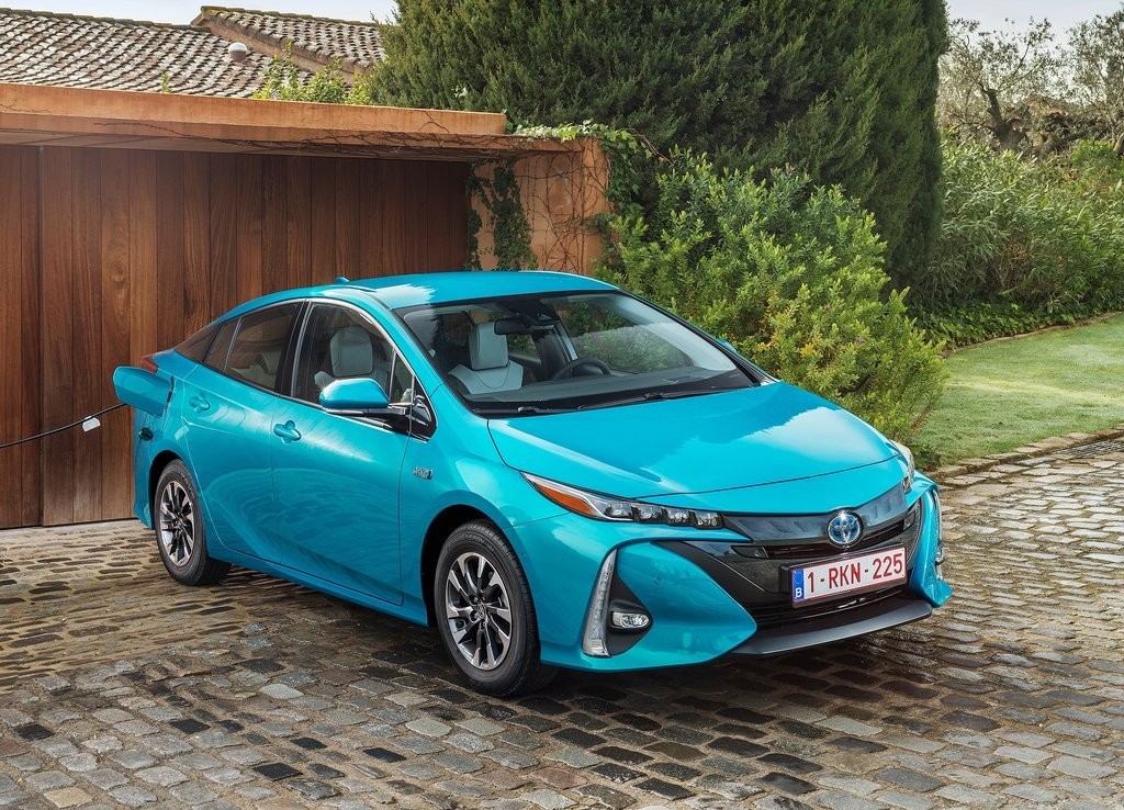 TOYOTA PRIUS PLUG-IN HYBRID, foto 3