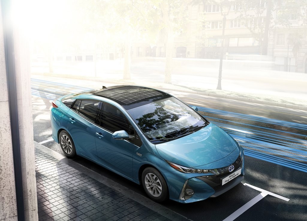 TOYOTA PRIUS PLUG-IN HYBRID, foto 15