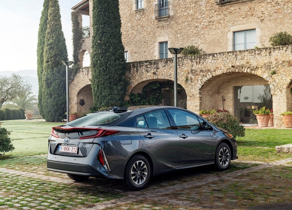 TOYOTA PRIUS PLUG-IN HYBRID, foto 66