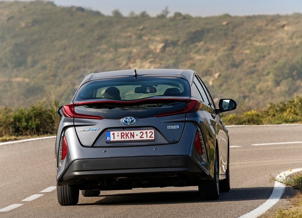 TOYOTA PRIUS PLUG-IN HYBRID, foto 75