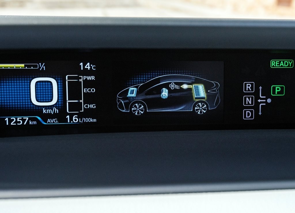 TOYOTA PRIUS PLUG-IN HYBRID, foto 116