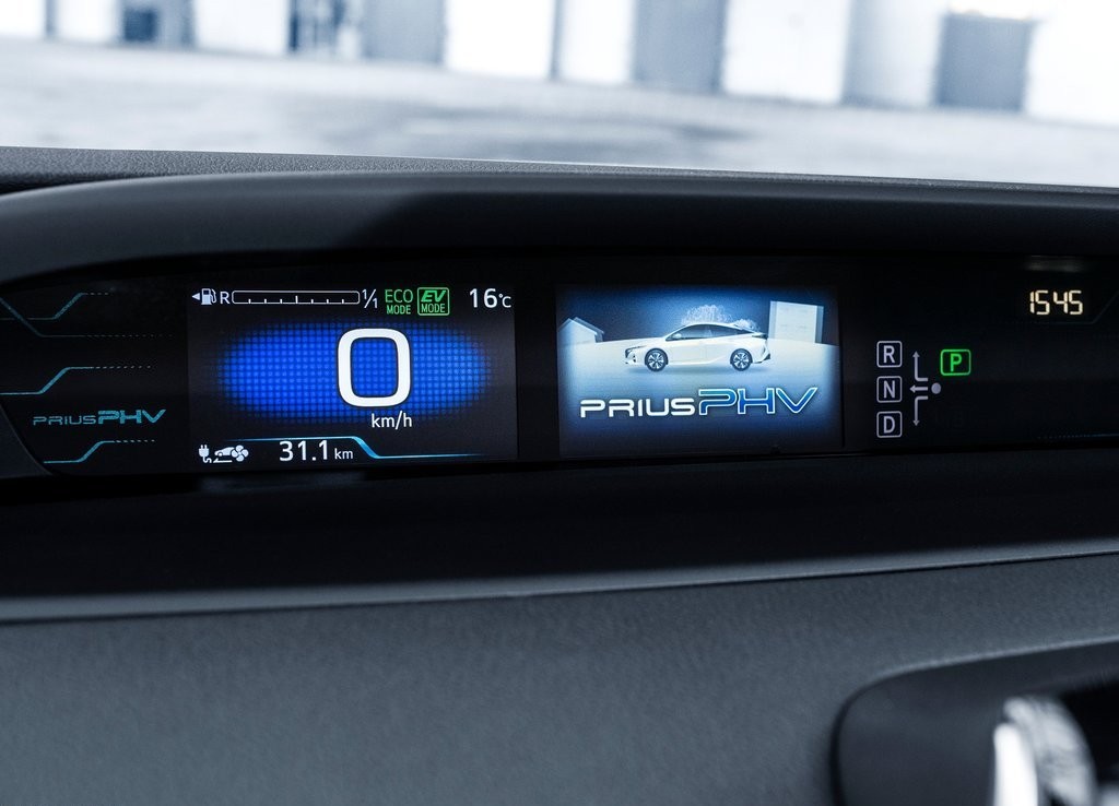 TOYOTA PRIUS PLUG-IN HYBRID, foto 120