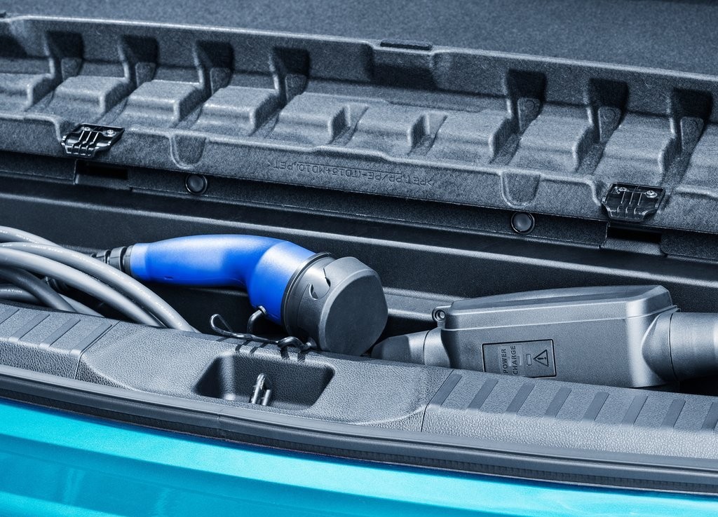 TOYOTA PRIUS PLUG-IN HYBRID, foto 125