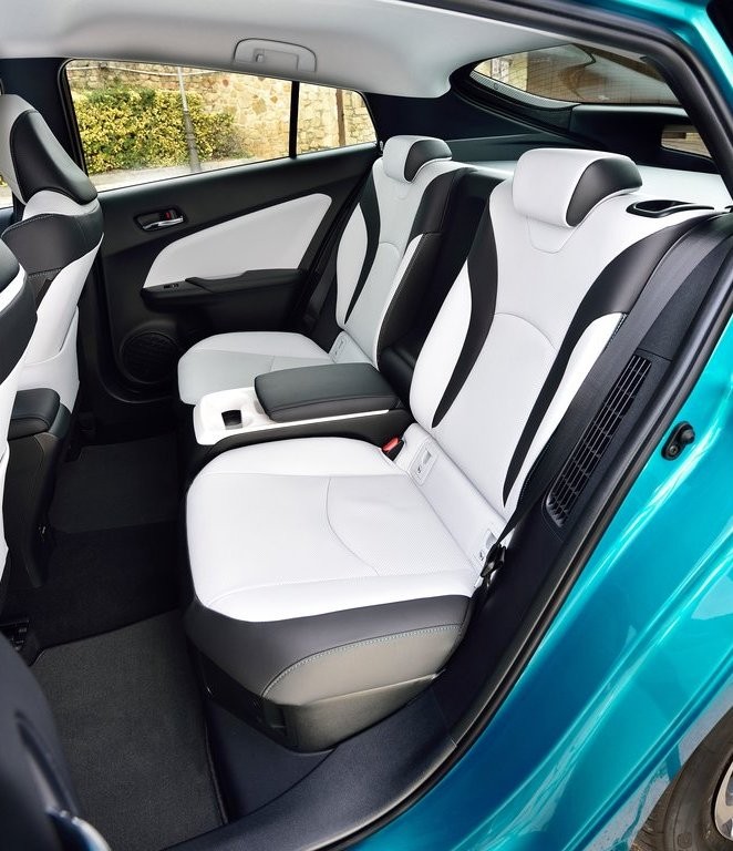 TOYOTA PRIUS PLUG-IN HYBRID, foto 153