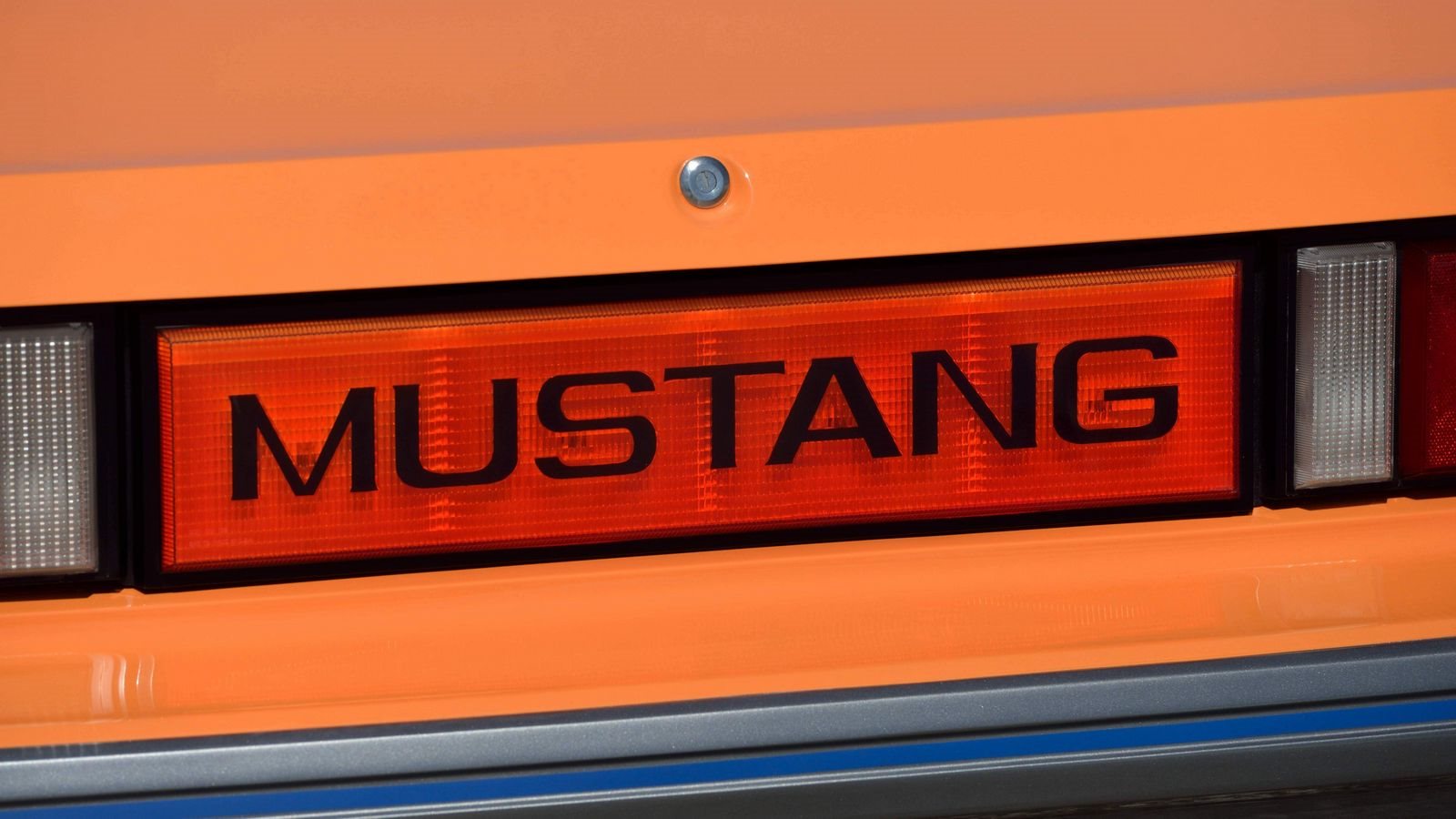 McLAREN MUSTANG M-81, foto 5