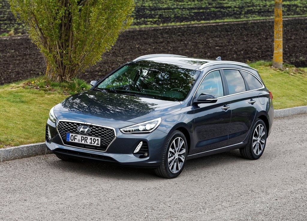 2018 - HYUNDAI i30 CROSSWAGON, foto 1