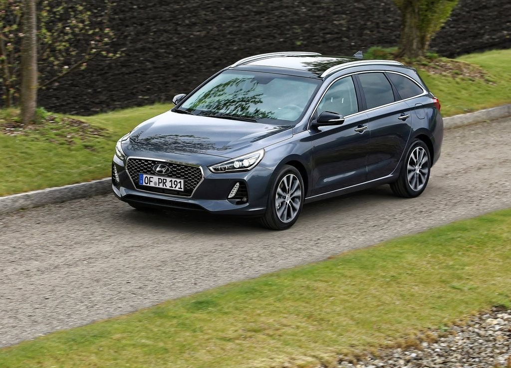 2018 - HYUNDAI i30 CROSSWAGON, foto 3