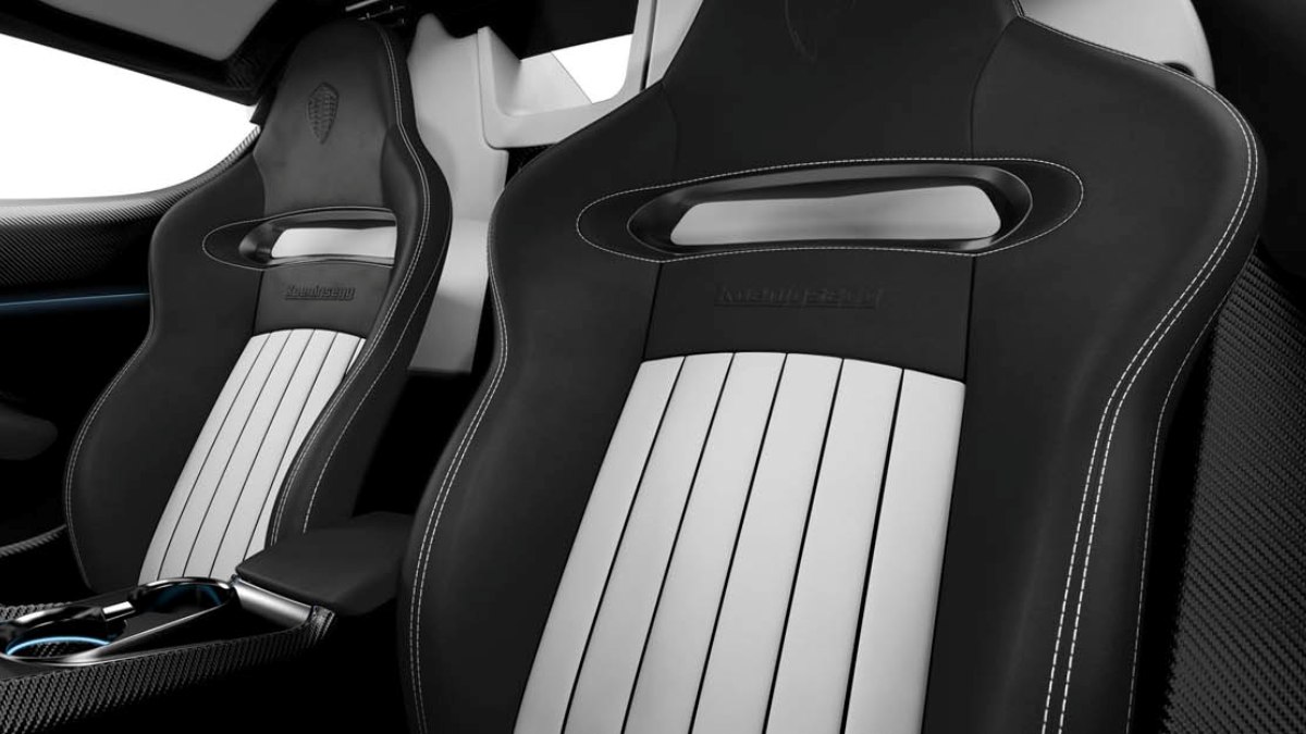 2017 - KOENIGSEGG REGERA CARBON, foto 5