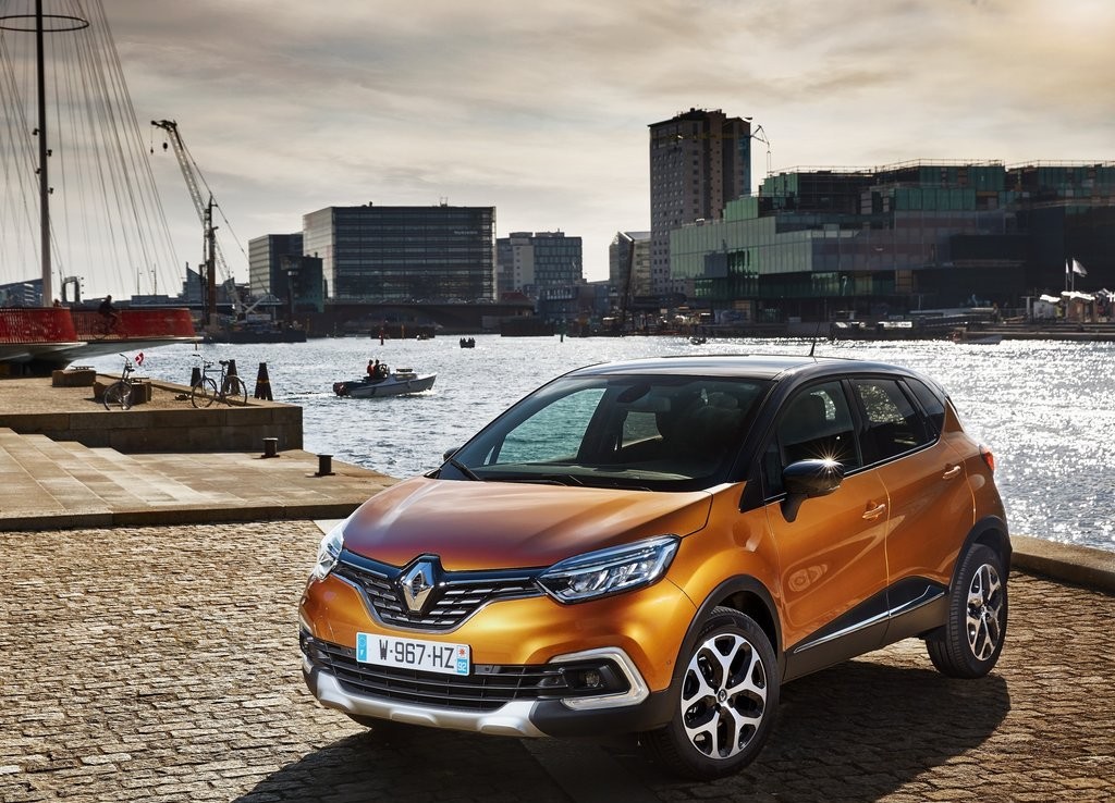 2018 - RENAULT CAPTUR, foto 2