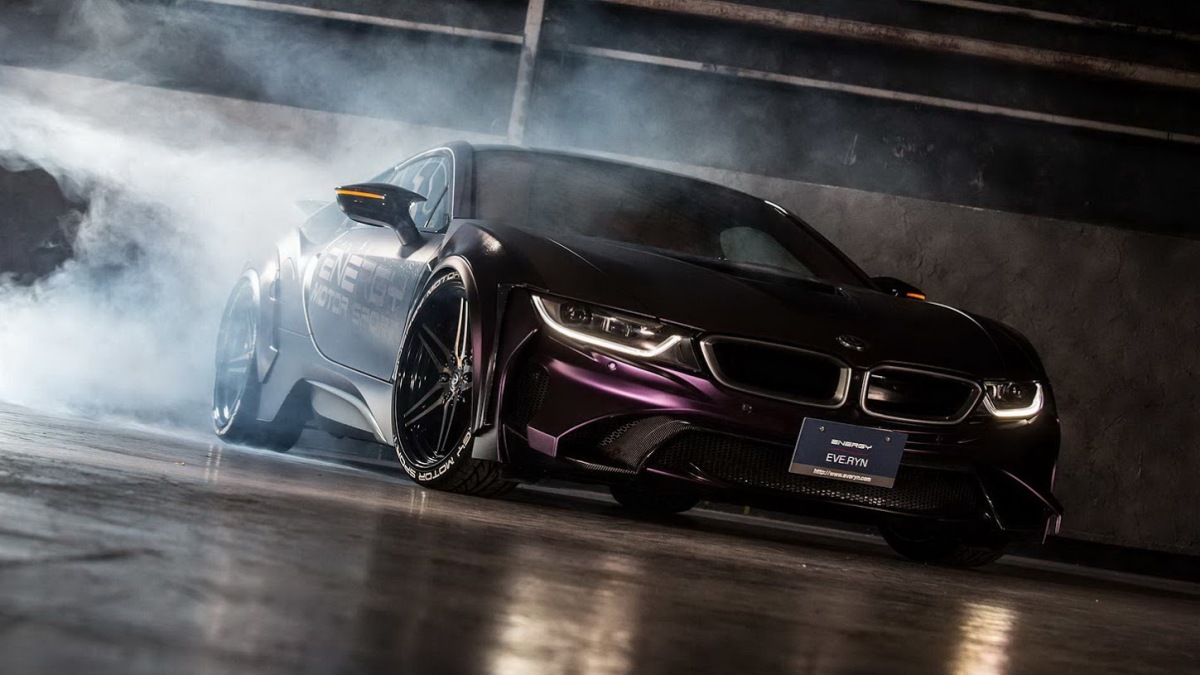 2017 - BMW i8 'DARK KNIGHT EDITION' BY ENERGY MOTOR SPORT, foto 2