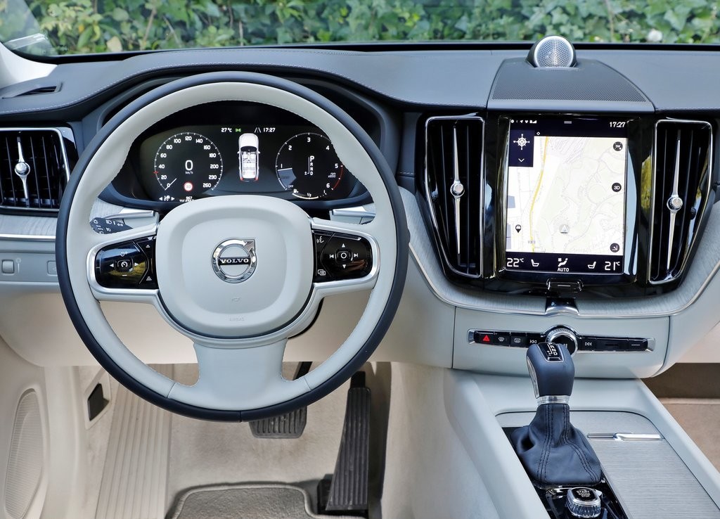 2018 - VOLVO XC60, foto 74