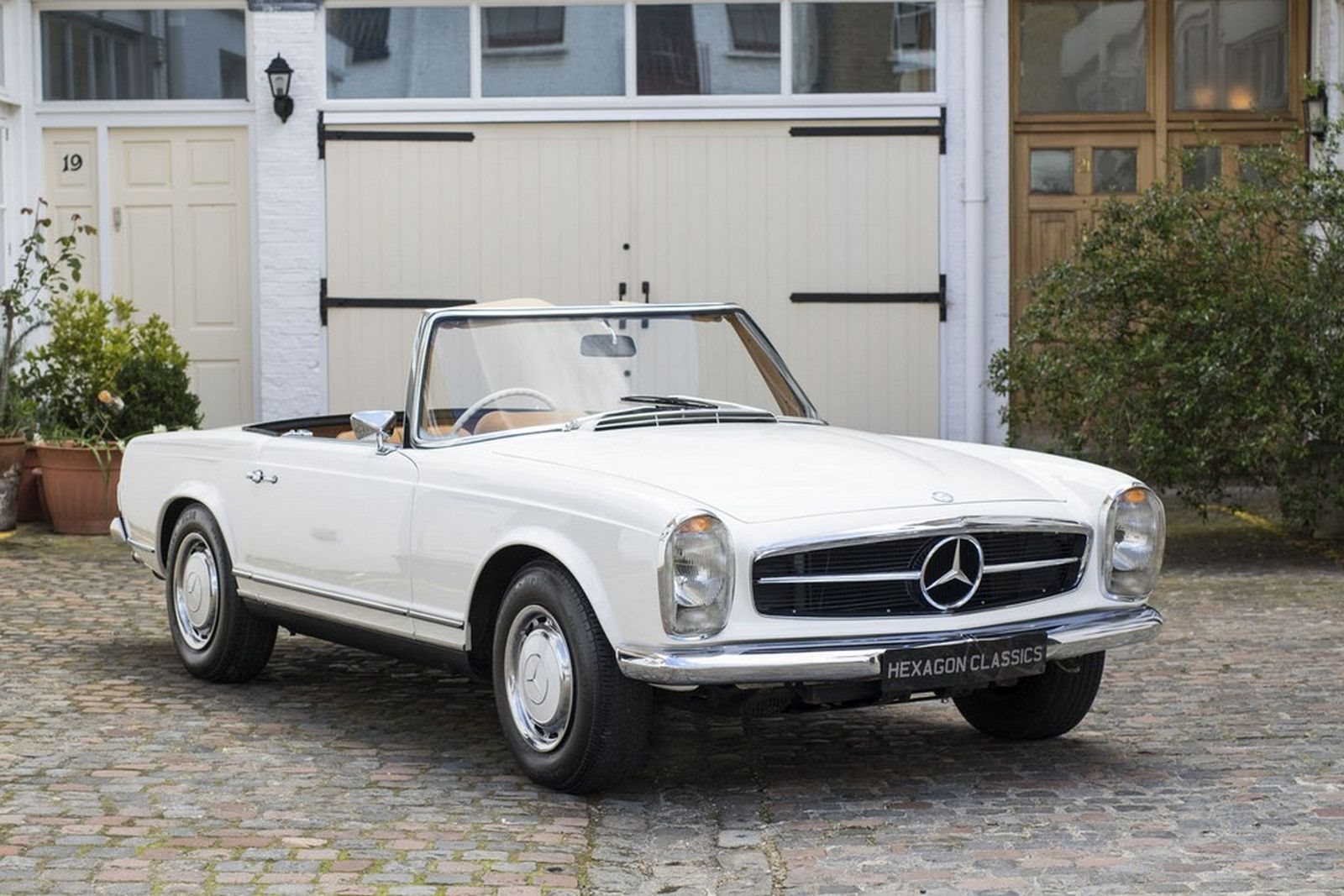 1970 - MERCEDES-BENZ 280 SL UK VERSION, foto 1