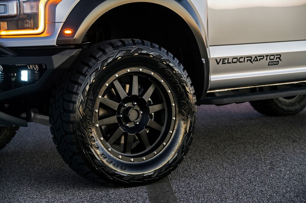2017 - FORD F-150 VELOCIRAPTOR BY HENNESSEY, foto 4