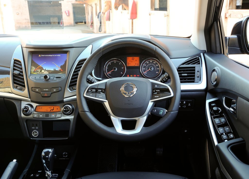 SSANGYONG KORANDO, foto 13