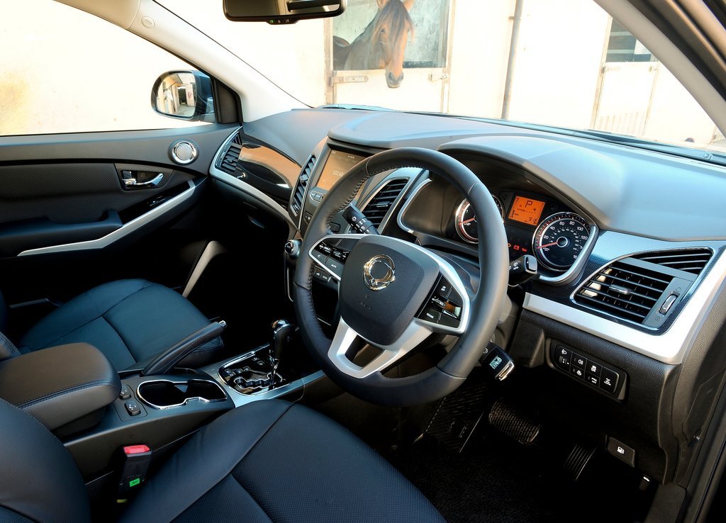 SSANGYONG KORANDO, foto 15