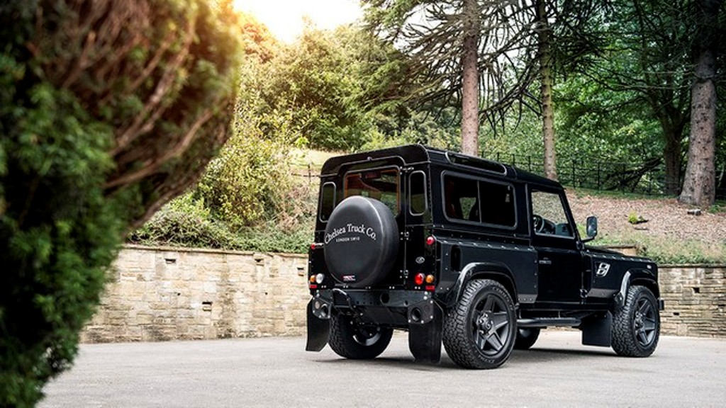 2017 - LAND ROVER DEFENDER FLYING HUNTSMAN BY KAHN, foto 2