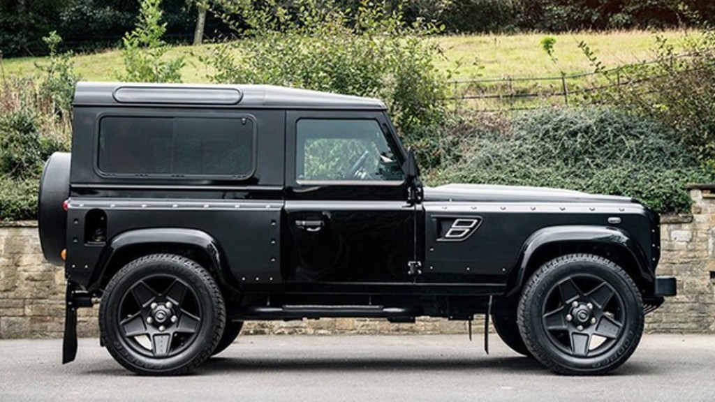 2017 - LAND ROVER DEFENDER FLYING HUNTSMAN BY KAHN, foto 3