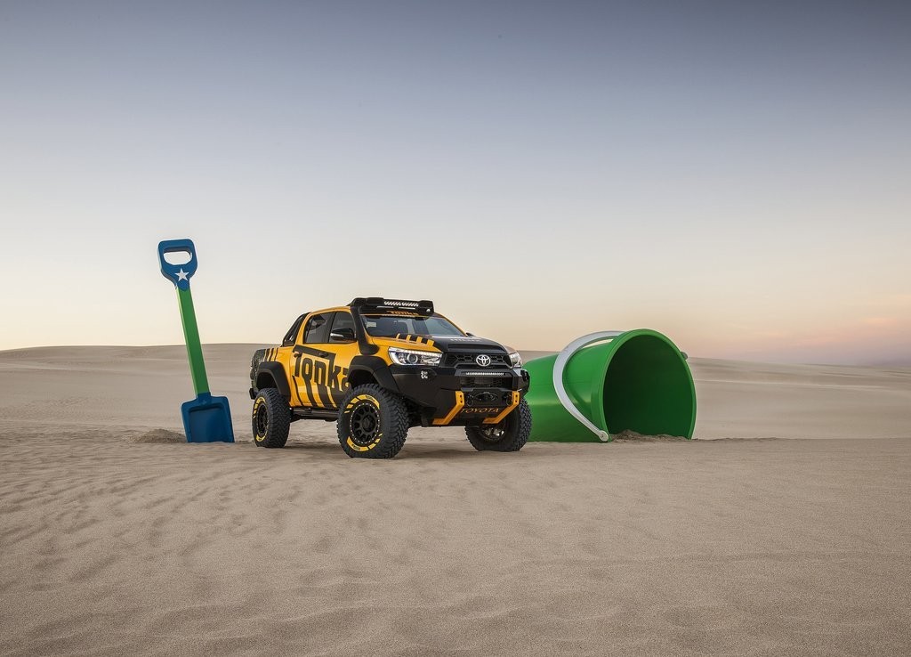 TOYOTA HILUX TONKA CONCEPT, foto 13