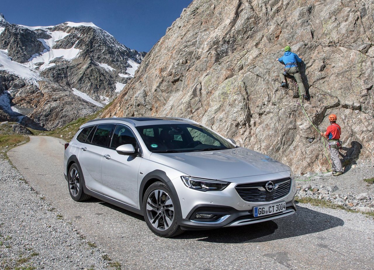 2018 - OPEL INSIGNIA COUNTRY TOURER, foto 21