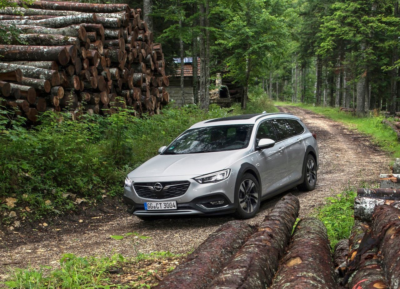 2018 - OPEL INSIGNIA COUNTRY TOURER, foto 40