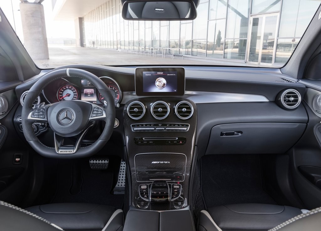 2018 - MERCEDES-AMG GLC 63 S, foto 23